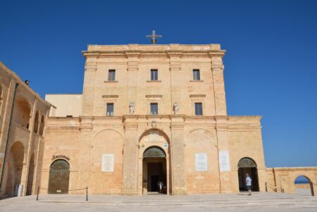 Basilica de Finibus Terrae